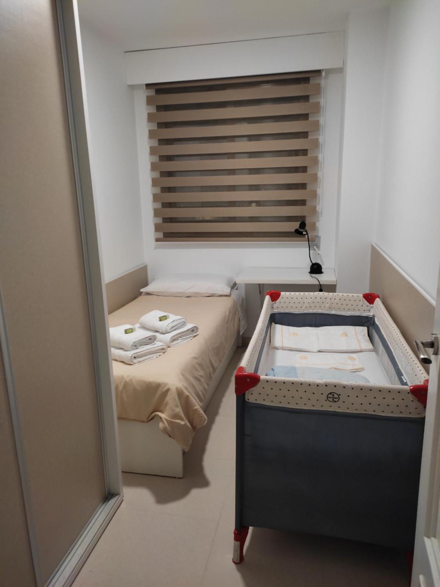 Apartamento Con Balcon Cerca Del Centro กัสเตญองเดลาปลานา ภายนอก รูปภาพ